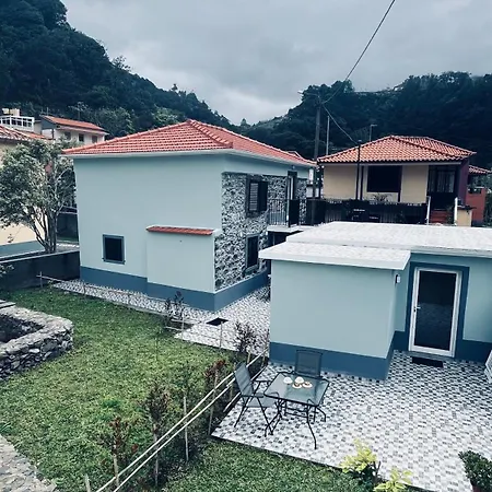 Teixeira 11b *
