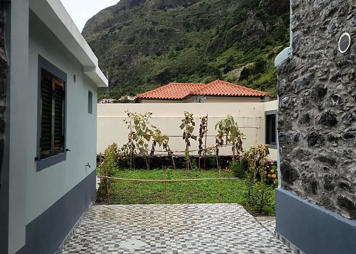 Apartamento Teixeira 11b *
